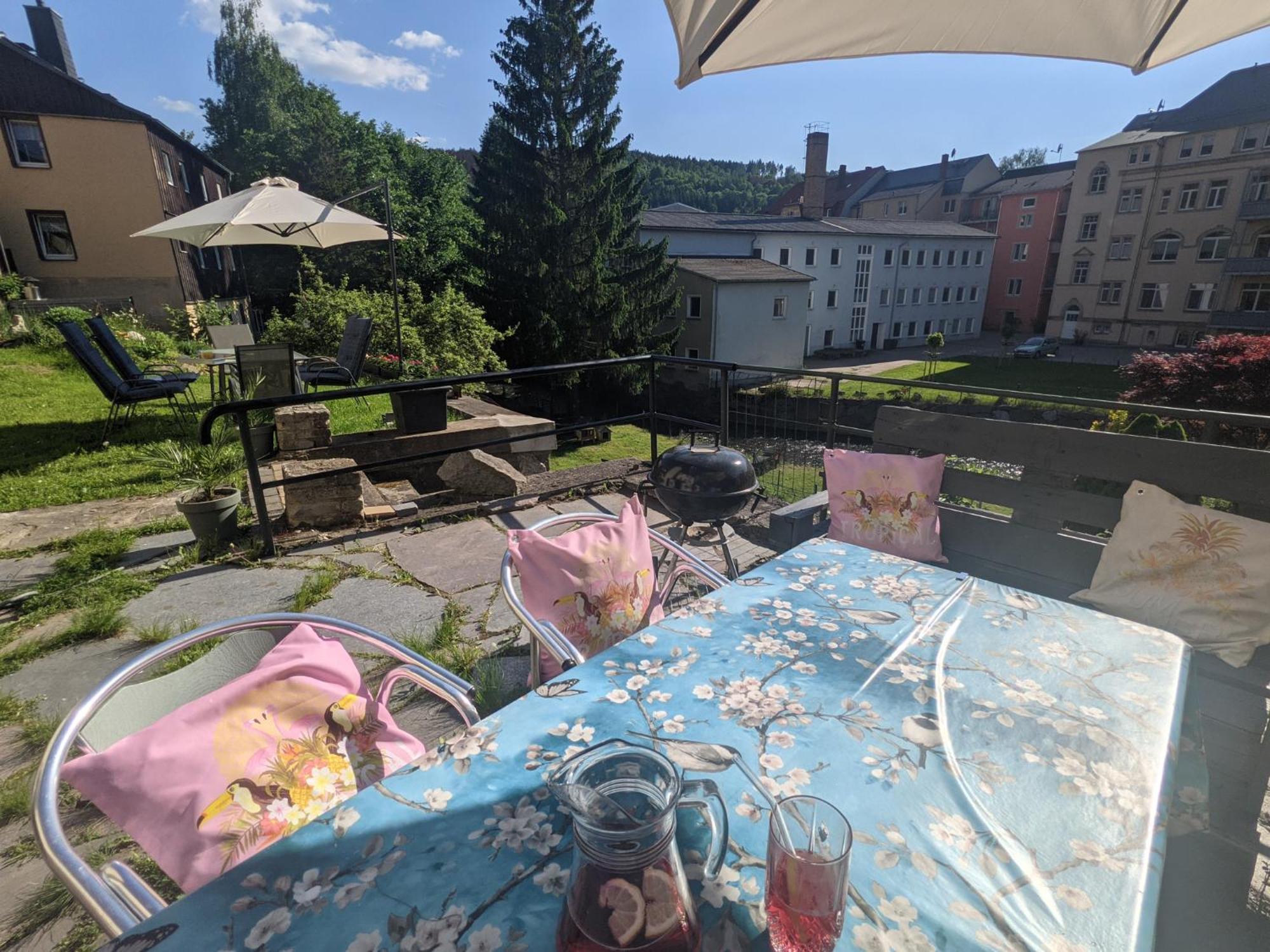 Uo2 - Urlaubsmagie - Garten, Whirlpool, Sauna Apartment Sebnitz Bagian luar foto